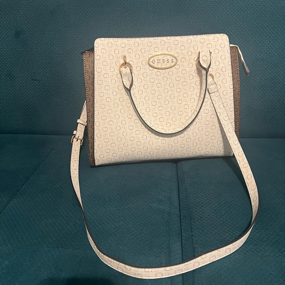 Guess bag - Picture 2 of 5